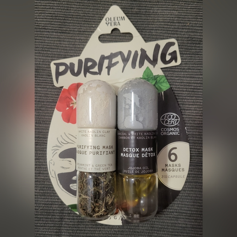 Oleum Vera NWT Purifying Mask Set